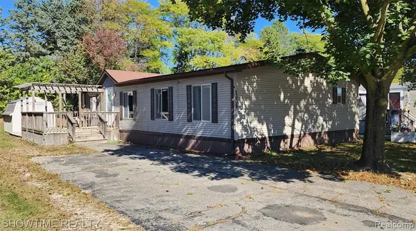 2009 Shirewood, Shelby Twp, MI 