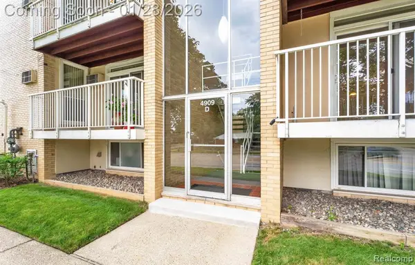 4909 Crooks #D6, Royal Oak, MI 
