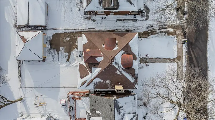 1695 Chicago, Detroit, MI 48206 - #3