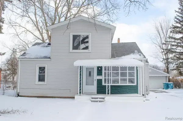 5850 Deering, Garden City, MI 