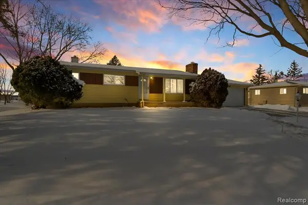 3122 Eastgate, Burton, MI 