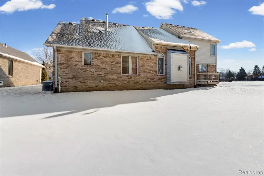 53085 Michael, Chesterfield Township, MI  - Image #2