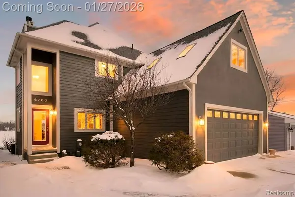 6780 Desmond, Waterford, MI 