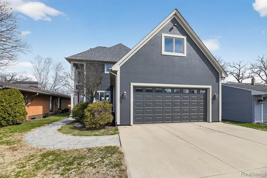 6780 Desmond, Waterford, MI 48329 - #2