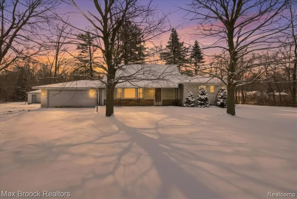 30629 Ecorse, Romulus, MI  - #1