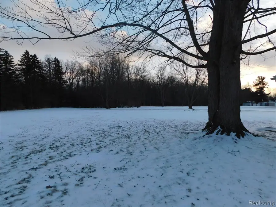 2050 E Frances, Clio, MI  - Image #2