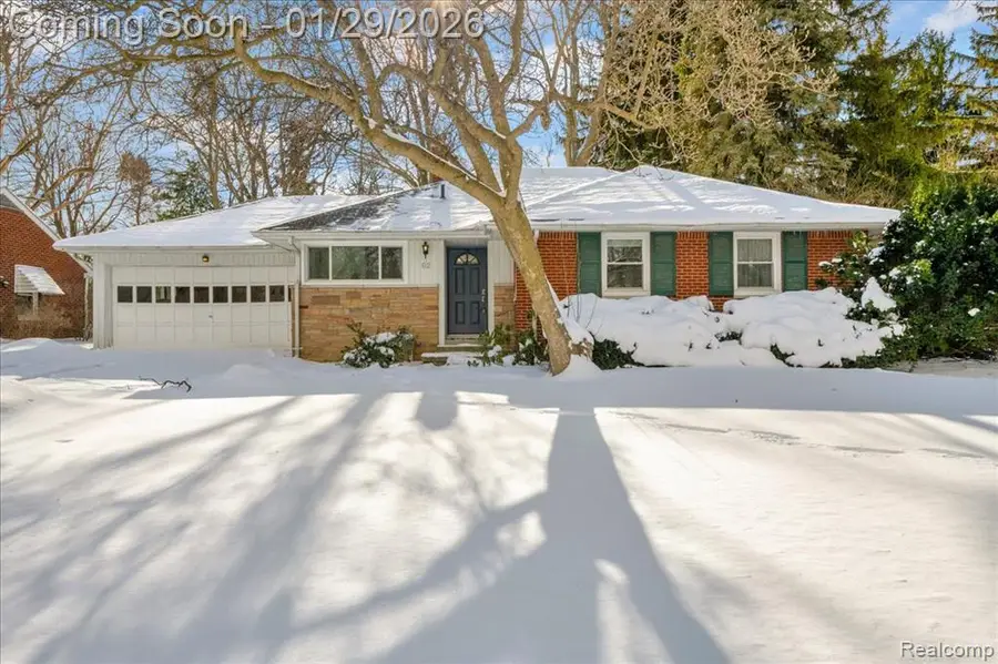 62 Barrington, Bloomfield Hills, MI  - Image #2