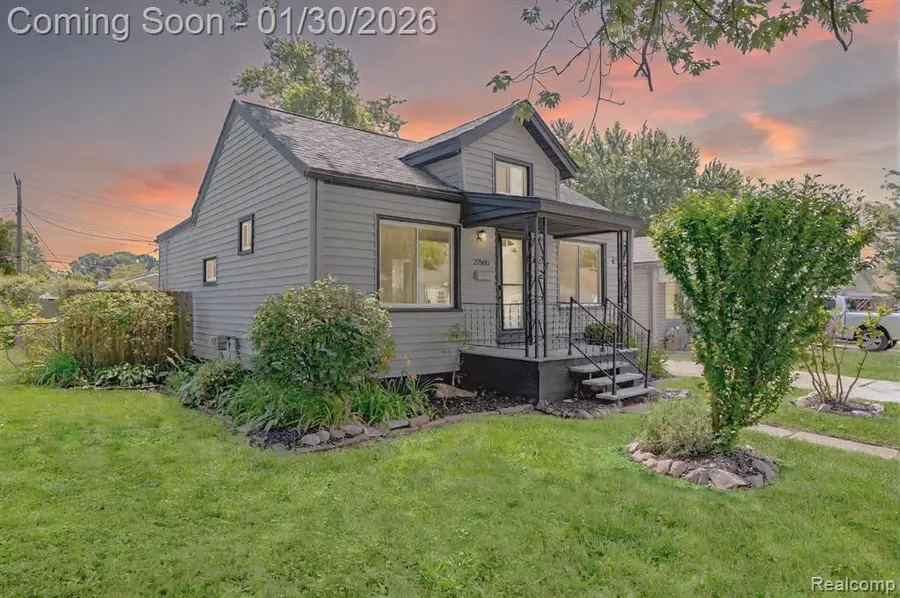 27500 Tighe, Roseville, MI  - Image #3