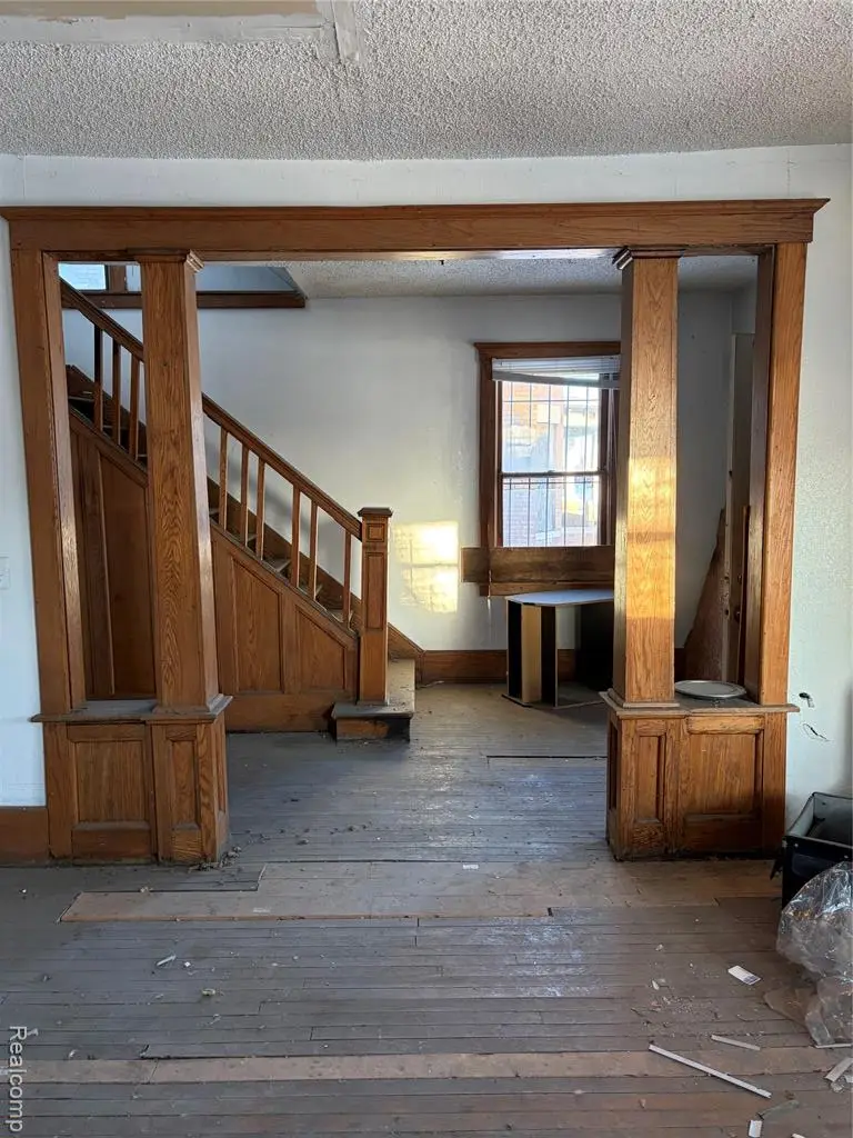 82 W Grand, Highland Park, MI 48203 - #2