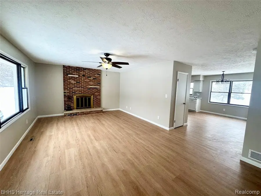 222 N Summit, Webberville, MI  - Image #2