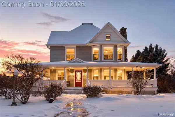 1684 W Leonard, Leonard, MI 