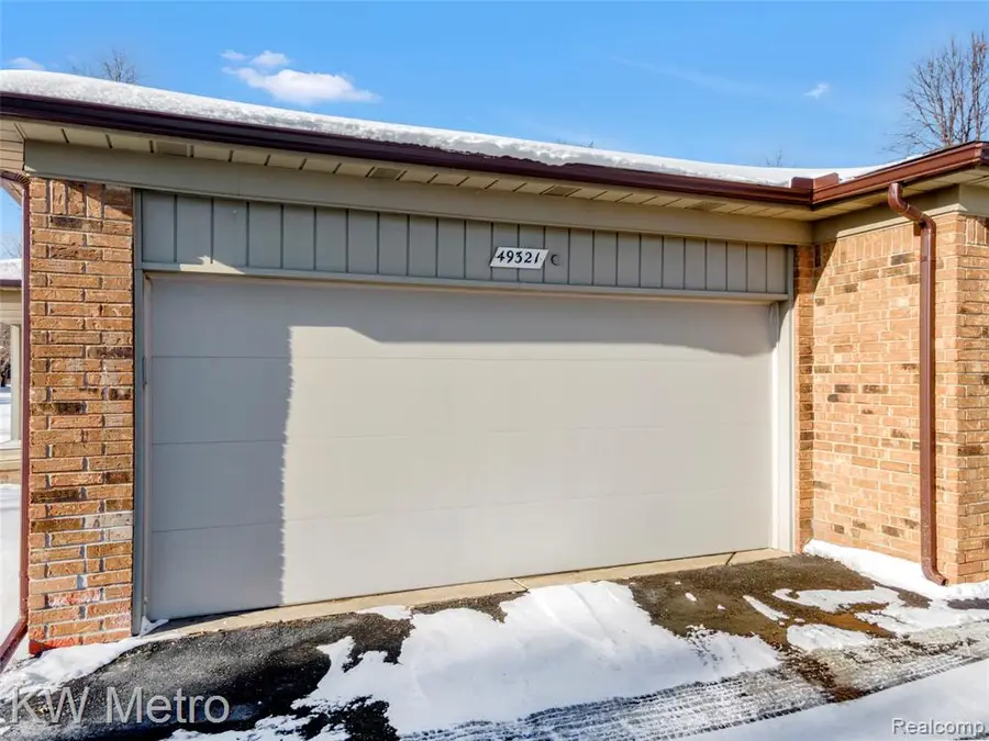 49321 Glasco, Utica, MI  - Image #3