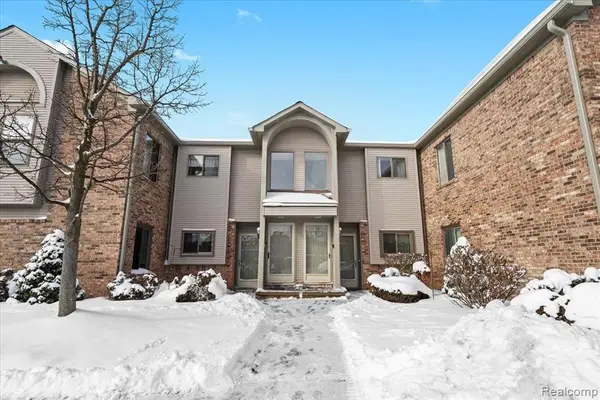 42714 Lilley Pointe #213, Canton, MI 