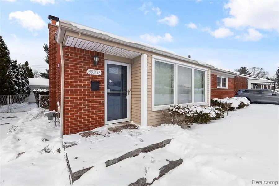 35236 Leon, Livonia, MI  - Image #3