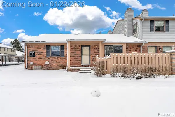 1891 Vine Way #27, Canton, MI 