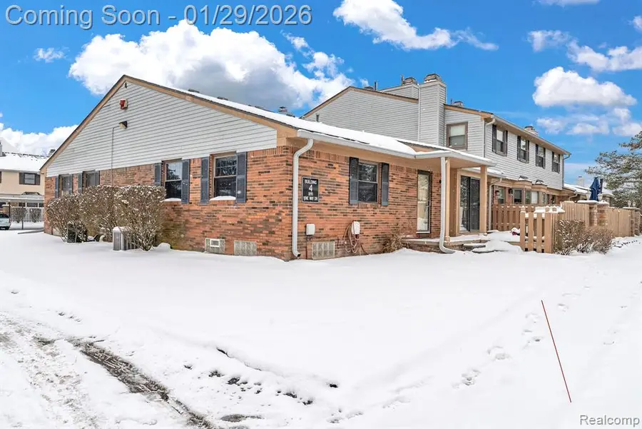 1891 Vine Way #27, Canton, MI  - Image #2