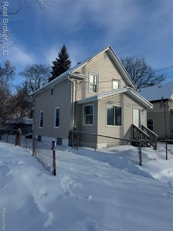 86 Hamilton, Pontiac, MI 48342