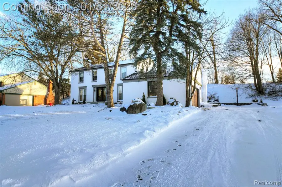 5429 Tequesta, West Bloomfield, MI  - Image #2