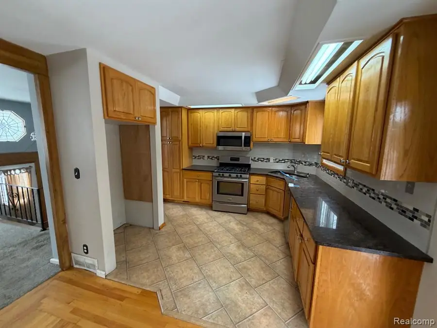 3099 Chenoa, Commerce Township, MI  - Image #2