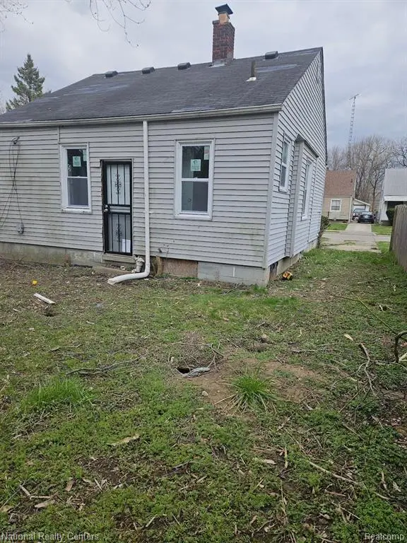 8271 Rosemont, Detroit, MI  - #3