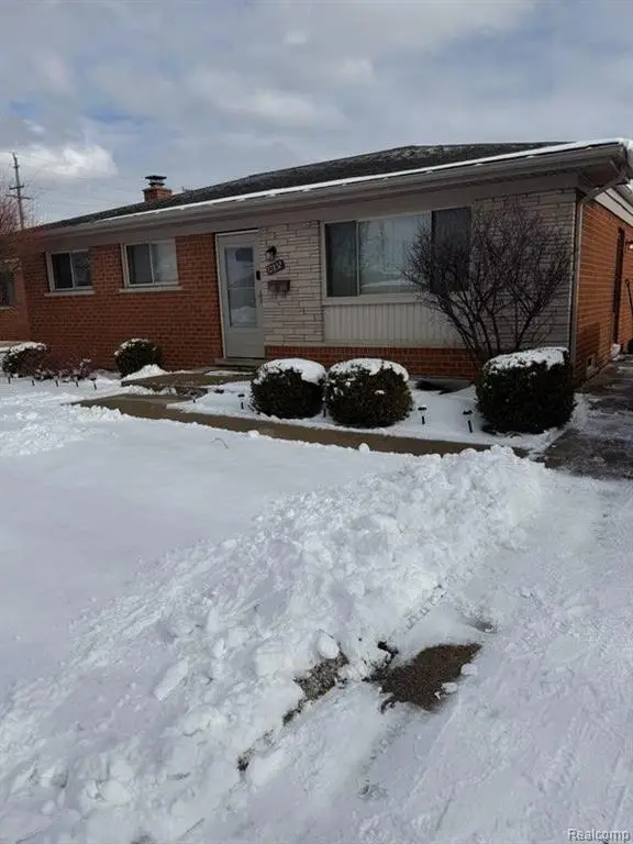 32852 Eiffel, Warren, MI  - Image #1