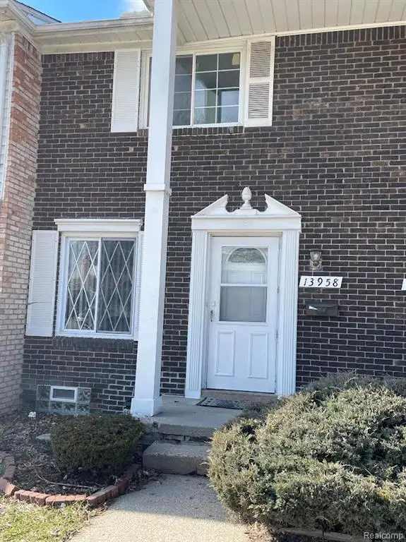 13958 Champagne, Sterling Heights, MI 48312 - #1
