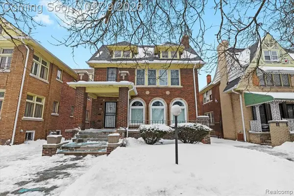 2956 Webb, Detroit, MI 