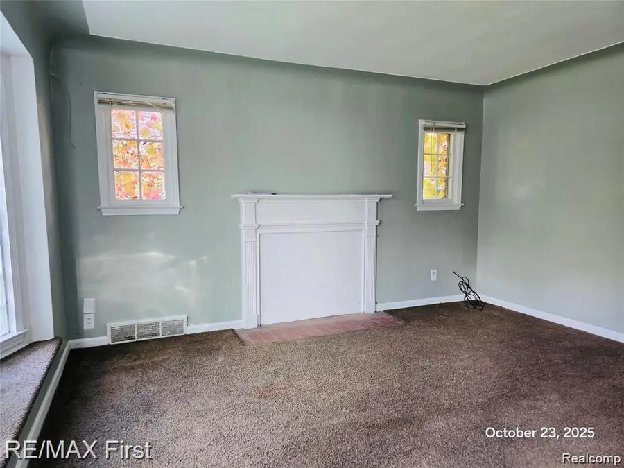 11466 Somerset, Detroit, MI  - Image #2