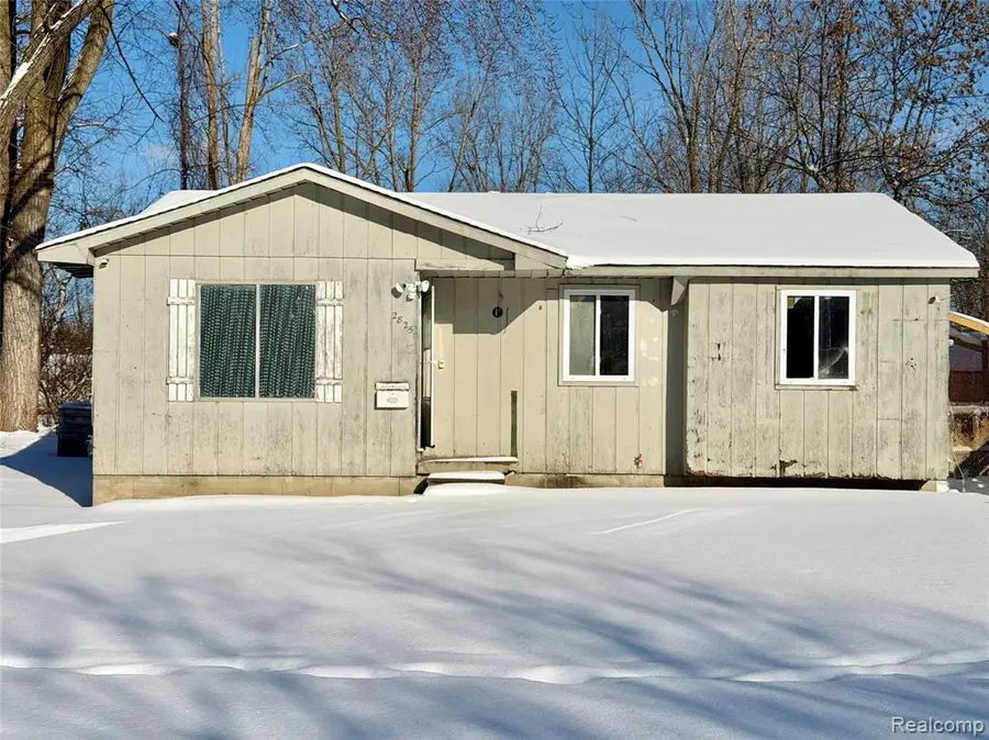 2825 Eaton, Flint, MI 48506 - #3