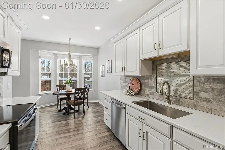 7056 Green Farm, West Bloomfield, MI  - Image #2