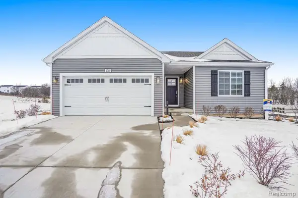 104 Cottonwood Court, Litchfield, MI 49252
