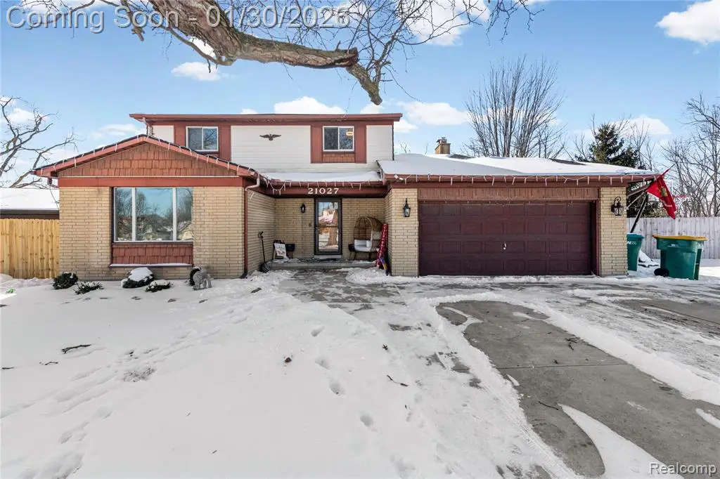 21027 Richard, Trenton, MI  - #1