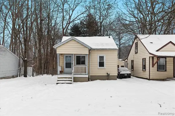 22060 Poinciana, Southfield, MI 