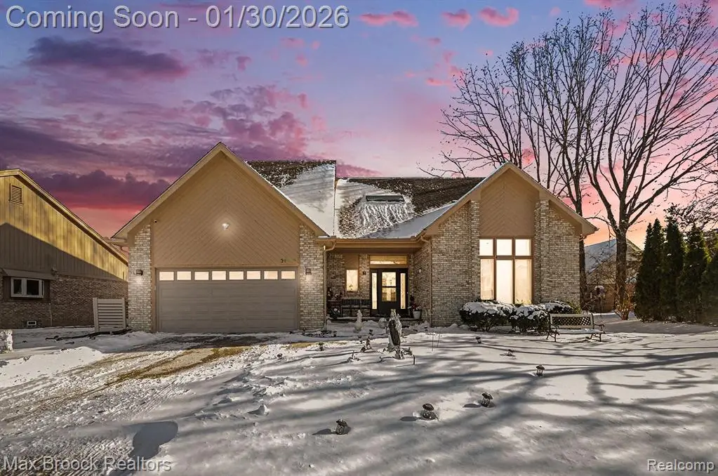 31281 Country Ridge, Farmington Hills, MI  - Image #1