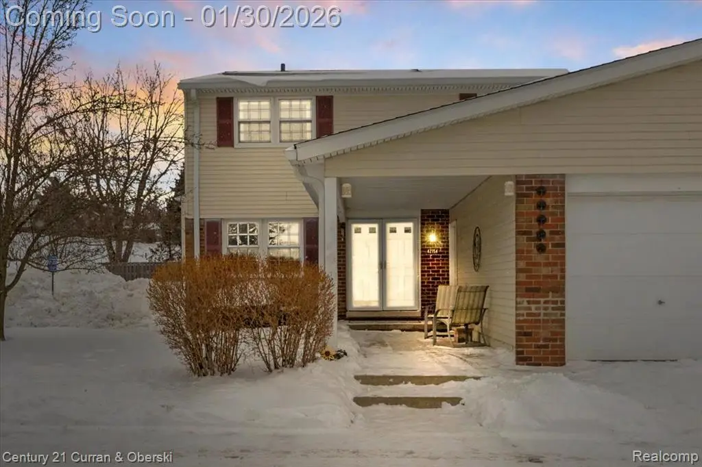 42154 Farragut, Northville, MI  - Image #1