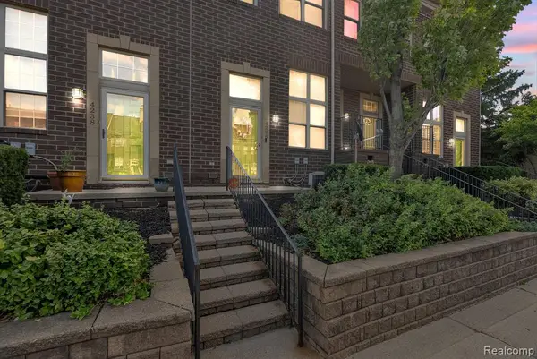 4236 Schaefer, Dearborn, MI 