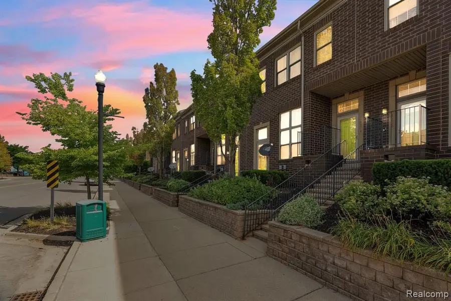 4236 Schaefer, Dearborn, MI  - Image #2