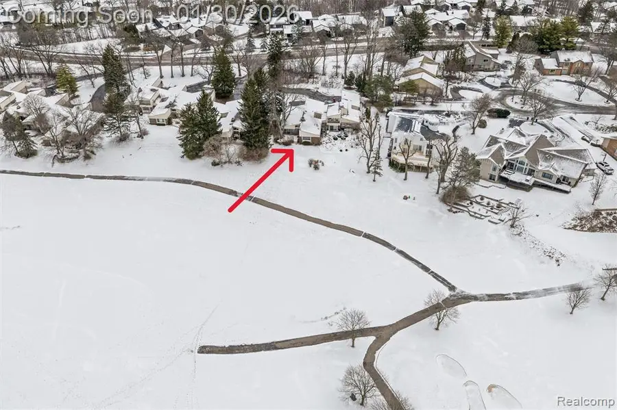 4260 Wabeek Lake, Bloomfield Hills, MI  - Image #2