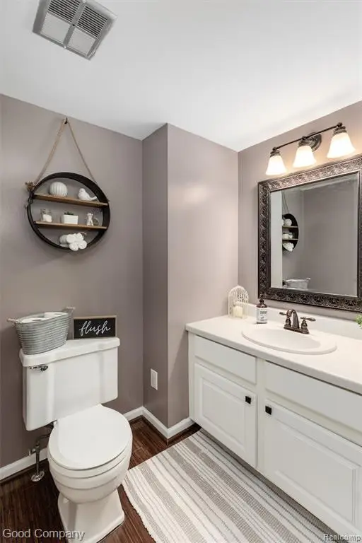 42146 Farragut, Northville, MI  - Image #3