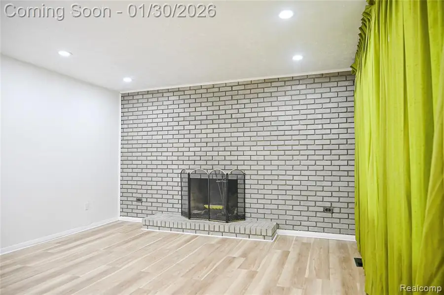 3726 Isabelle, Inkster, MI  - Image #3