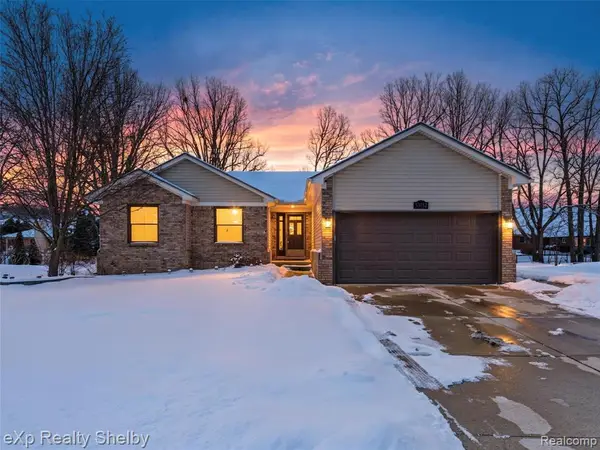 53152 Cripple Creek, Chesterfield, MI 