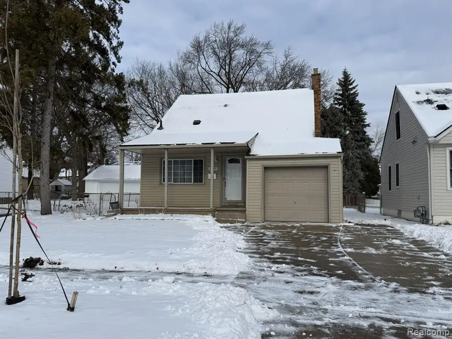 24440 New York, Dearborn, MI  - Image #2