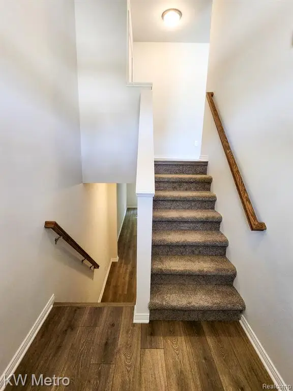 195 Whispering Pines #10, Fenton, MI  - Image #3