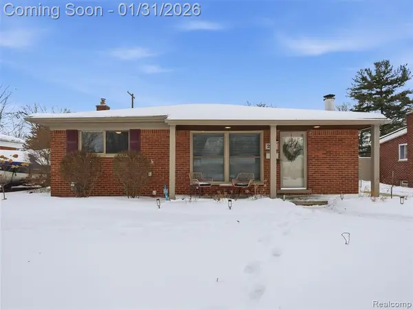 236 Lyons, Troy, MI 