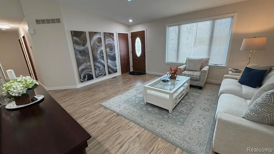 3639 Loch, Highland, MI  - Image #2