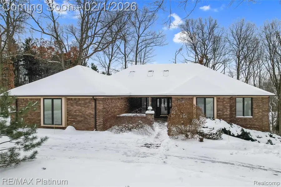 8760 Dann, Brighton, MI  - Image #2