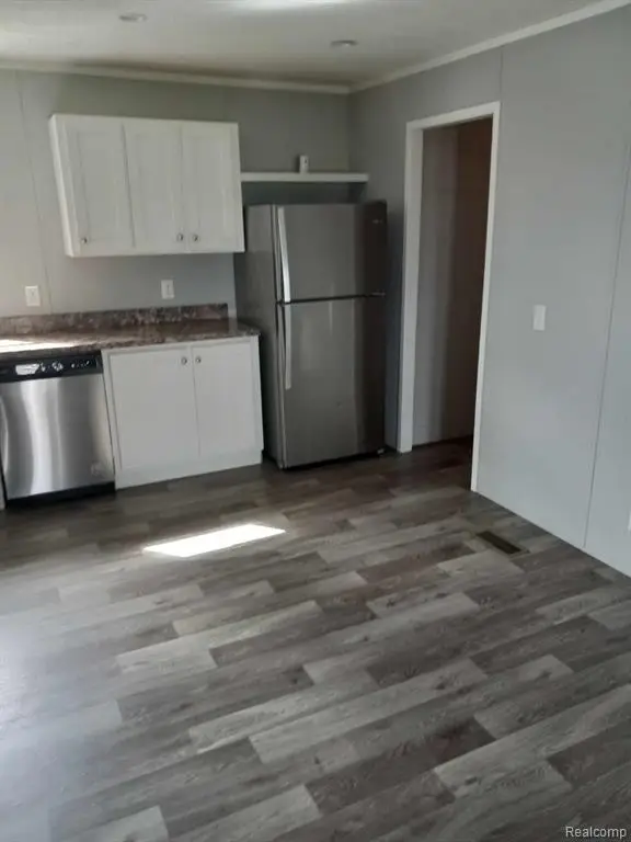 16678 Lakewood, Holly, MI 48442 - Image #3