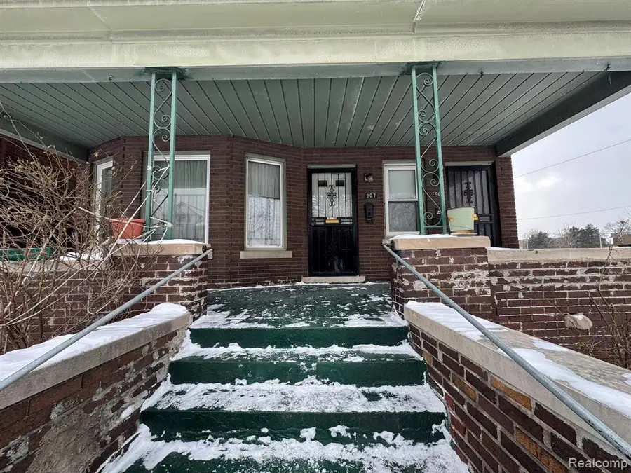 907/909 W Euclid, Detroit, MI  - #3