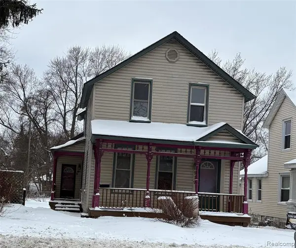 919 10th, Port Huron, MI 