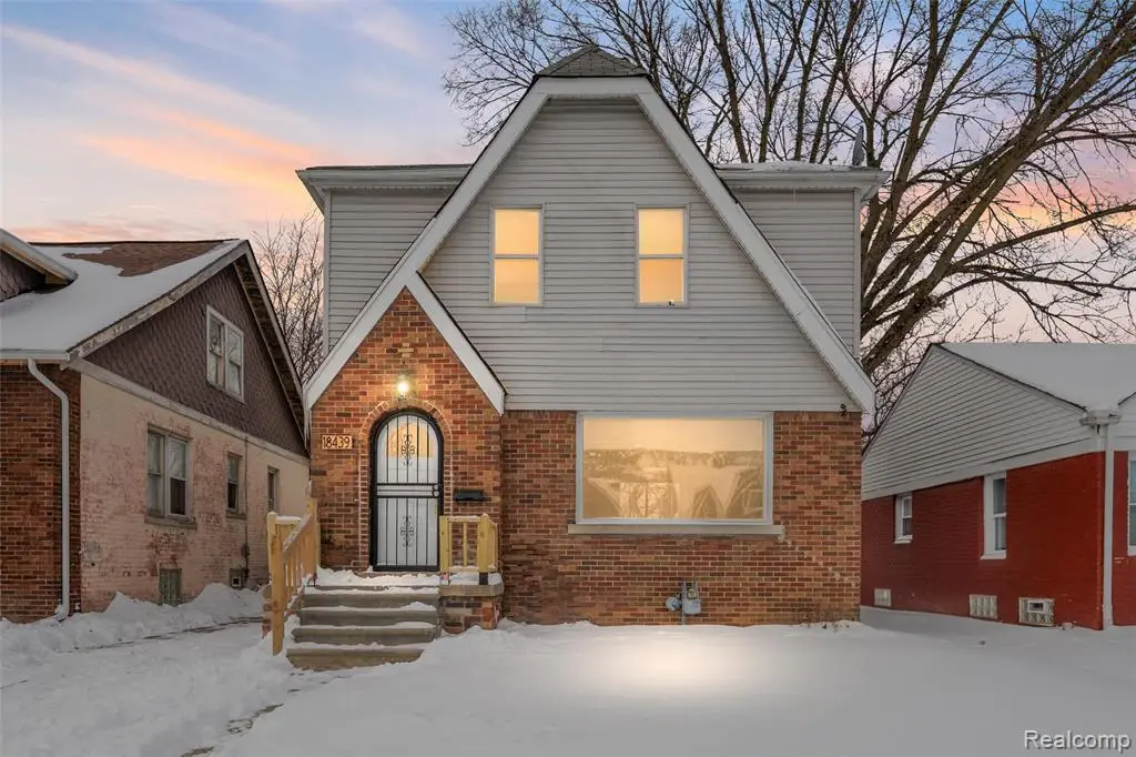 18439 Alcoy, Detroit, MI  - Image #1